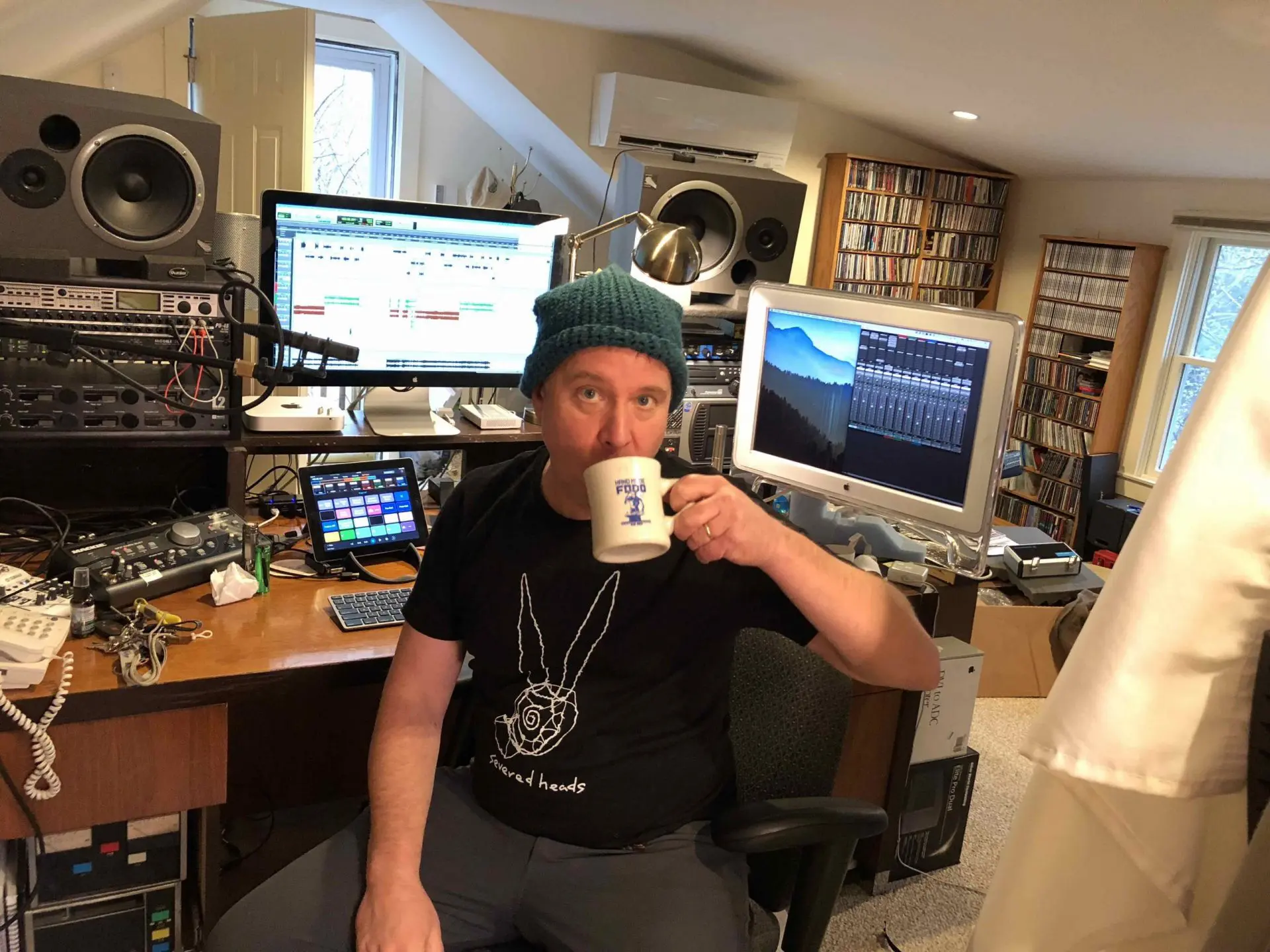 Behind the Mic: Jeff Berlin - Benztown