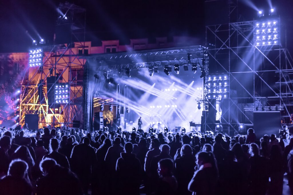 Billboard Music Awards Free One-hour Special by Benztown and McVay Media - Vimarsana News